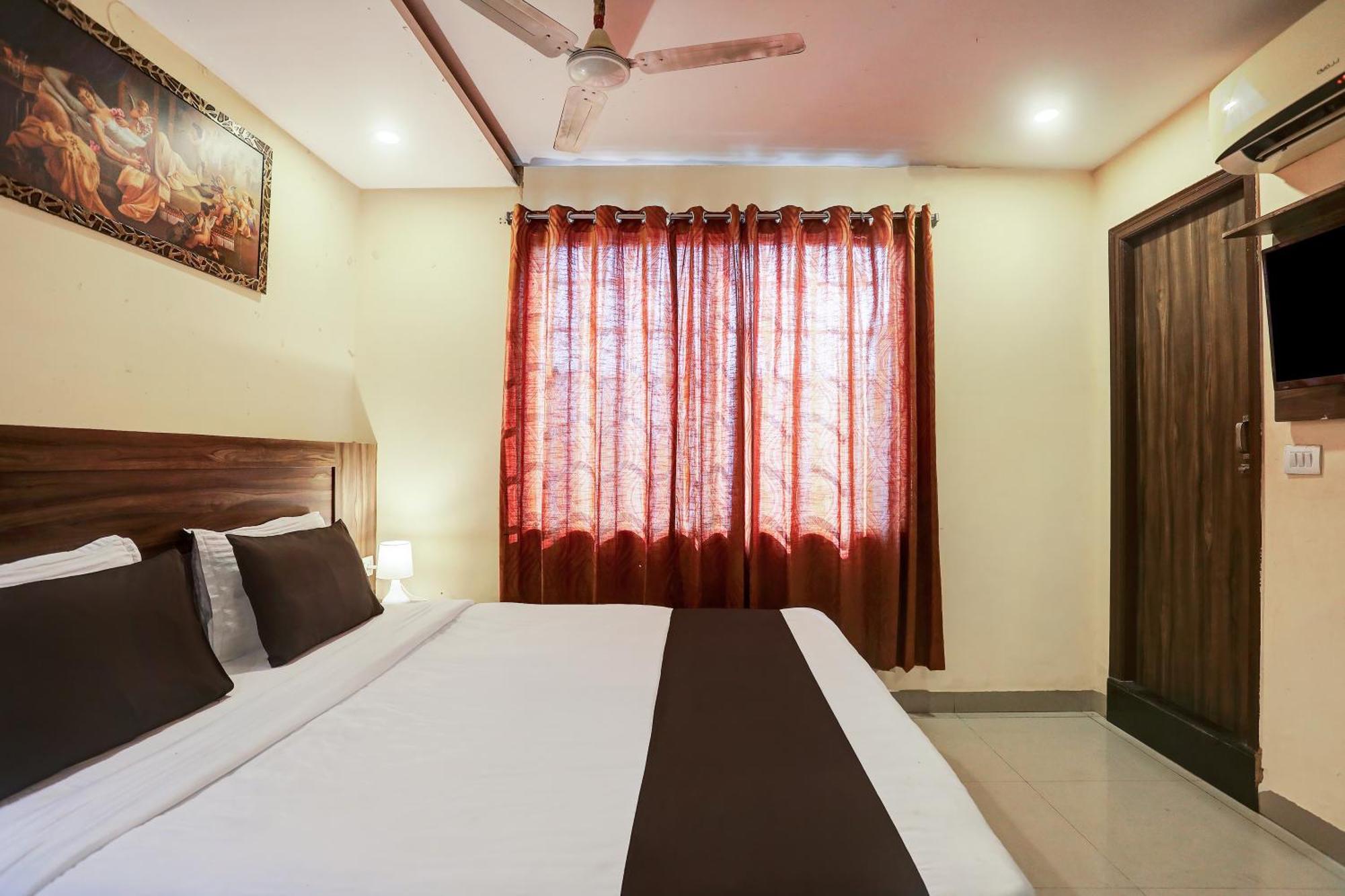 Super Hotel O Vaishnavi Inn Hyderabad Esterno foto