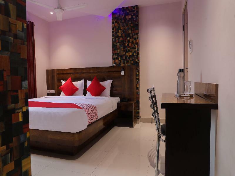 Super Hotel O Vaishnavi Inn Hyderabad Esterno foto